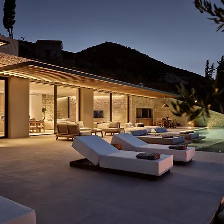 Villa Esthesis Beachfront Villas, With Heated Pool, By Thinkvilla Alykes (Zakynthos)